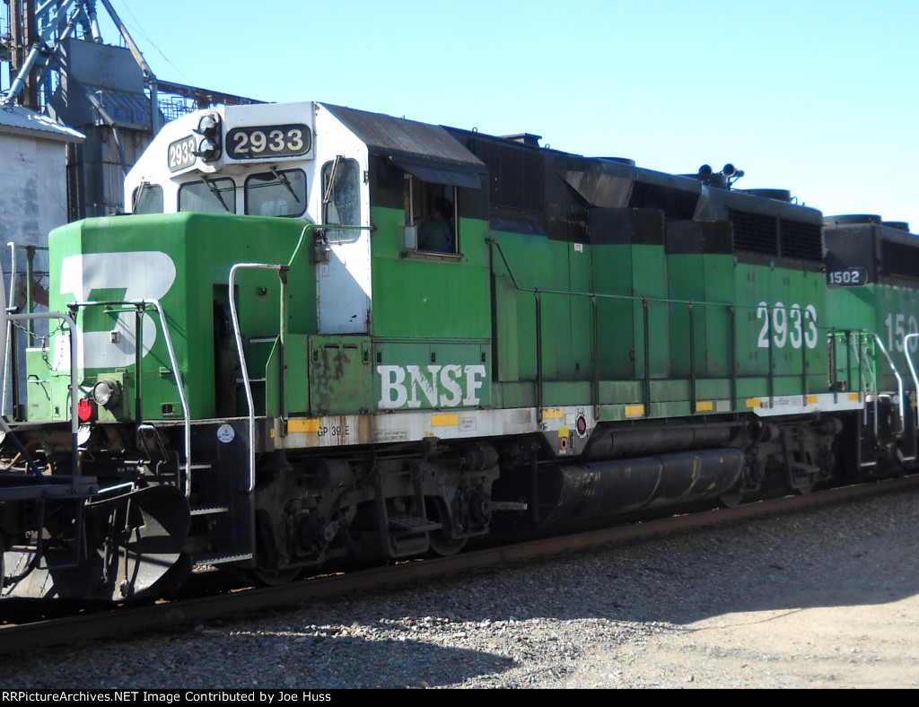 BNSF 2933